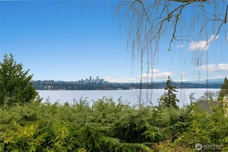 3732 E High Ln, Seattle, WA 98112