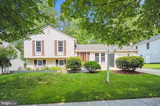 6711 Woodstream Dr, Lanham, MD 20706