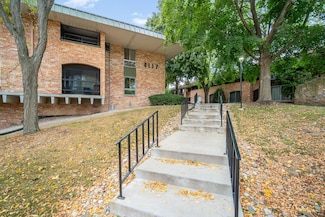 4117 W Rivers Edge Cir Unit 1, Milwaukee, WI 53209