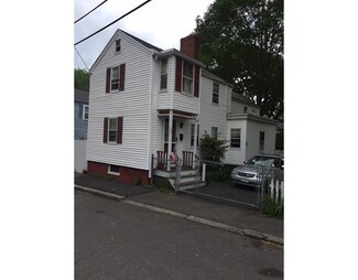 27 Cross St, Salem, MA 01970