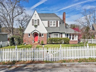 3311 Windsor Ct, Chattanooga, TN 37411