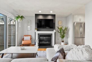 555 Main St Unit 17, Woburn, MA 01801