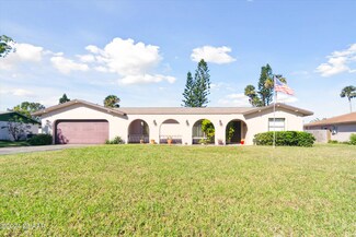 806 Carey Dr, South Daytona, FL 32119