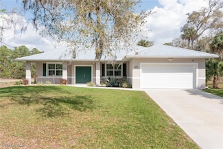 5017 Wild Goose Cir, La Belle, FL 33935