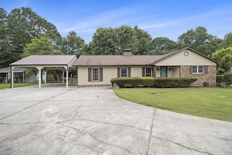 1134 Roscoe Rd, Newnan, GA 30263