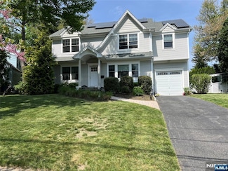 384 Boulevard, Glen Rock, NJ 07452
