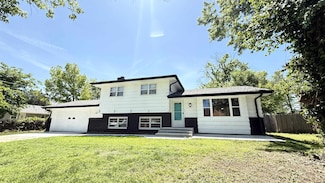 4515 Greenbriar Ln, Wichita, KS 67220