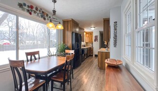 8315 Gull Rd, Richland, MI 49083
