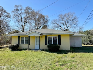 406 Pine St, New Bern, NC 28560