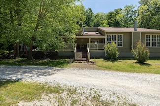 12140 Flowers Rd, West Fork, AR 72774