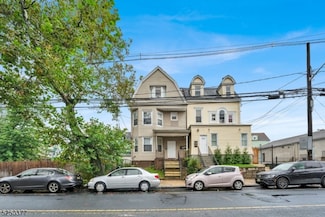 348 13th Ave, Newark, NJ 07103