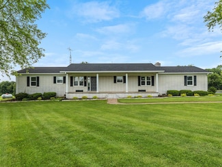 5695 Caneyville Rd, Morgantown, KY 42261
