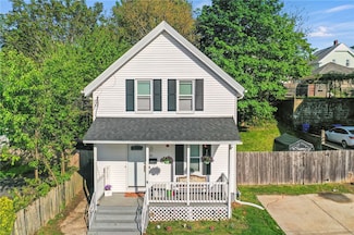 24 Seventh St, East Providence, RI 02914