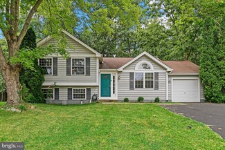8 Swan Stream Ct, Gaithersburg, MD 20877