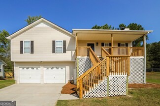 425 River Trace Dr, Villa Rica, GA 30180