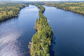 346 Caldwell Ln, Oxford, ME 04270