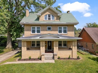 1328 Enslow Blvd, Huntington, WV 25701