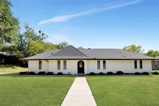 3513 Racquet Club Dr, Grand Prairie, TX 75052