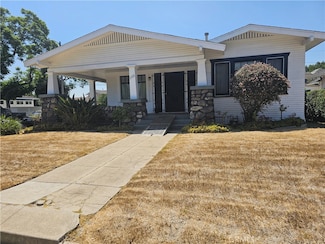 1100 W 48th St, Los Angeles, CA 90037