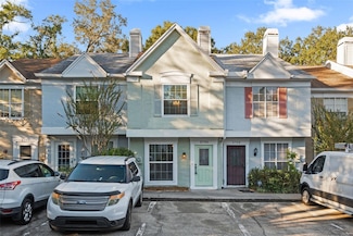 5706 Dalden Dr, Temple Terrace, FL 33617