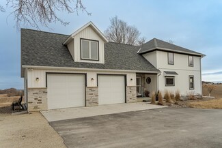 5501 75th Ave NW, Byron, MN 55920