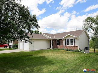 930 E 9th St, Hickman, NE 68372