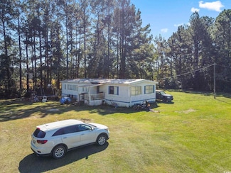 3798 Old Reaves Ferry Rd, Conway, SC 29526