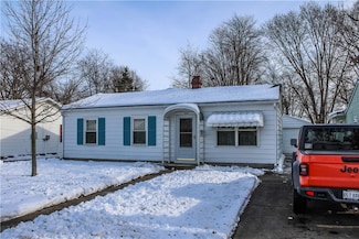 1420 S 3rd St, Mattoon, IL 61938