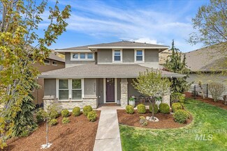 3772 E Timbersaw Dr, Boise, ID 83716