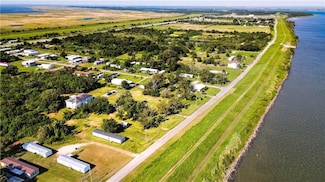 39574 Boothville River Rd, Buras, LA 70041