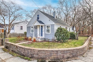 3 Annette Ave, Pawtucket, RI 02861