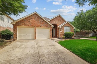 8100 Hosta Way, Fort Worth, TX 76123