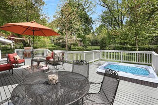 824 Rathjen Rd, Brielle, NJ 08730