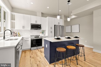 2903 1/2 13th St NW, Washington, DC 20009