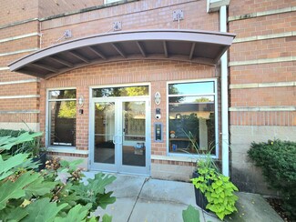 515 N Harlem Ave Unit 305, Oak Park, IL 60302