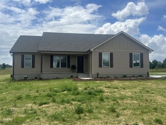 441 Greenbriar Ln, Smiths Grove, KY 42171