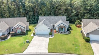 152 Collins Glenn Dr, Murrells Inlet, SC 29576