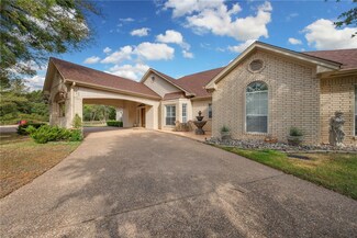 396 Cresthill Cir, Valley Mills, TX 76689