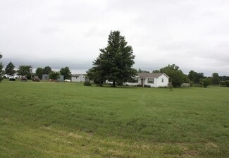8052 NW 30th St, Towanda, KS 67144