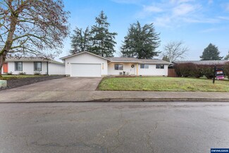 1145 Royalty Dr NE, Salem, OR 97301