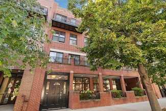 2518 N Willetts Ct Unit GS, Chicago, IL 60647