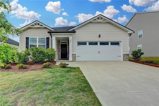 82 Graham Campbell Ln, Statham, GA 30666