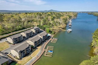 640 Arkridge Rd, Hot Springs, AR 71913
