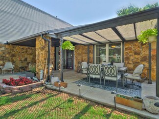 728 Westglen Dr, Yukon, OK 73099