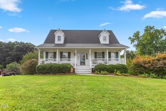 499 Twin Valley Dr, Clemmons, NC 27012