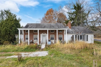 19624 Ridge Rd, North Royalton, OH 44133