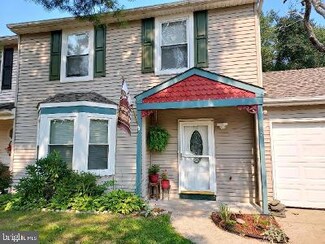 132 Shoreline Dr, Atco, NJ 08004