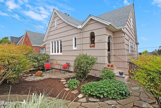 3830 35th Ave SW, Seattle, WA 98126