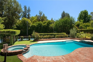 4851 Corbin Ave, Tarzana, CA 91356