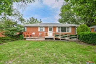 5424 R St, Lincoln, NE 68504